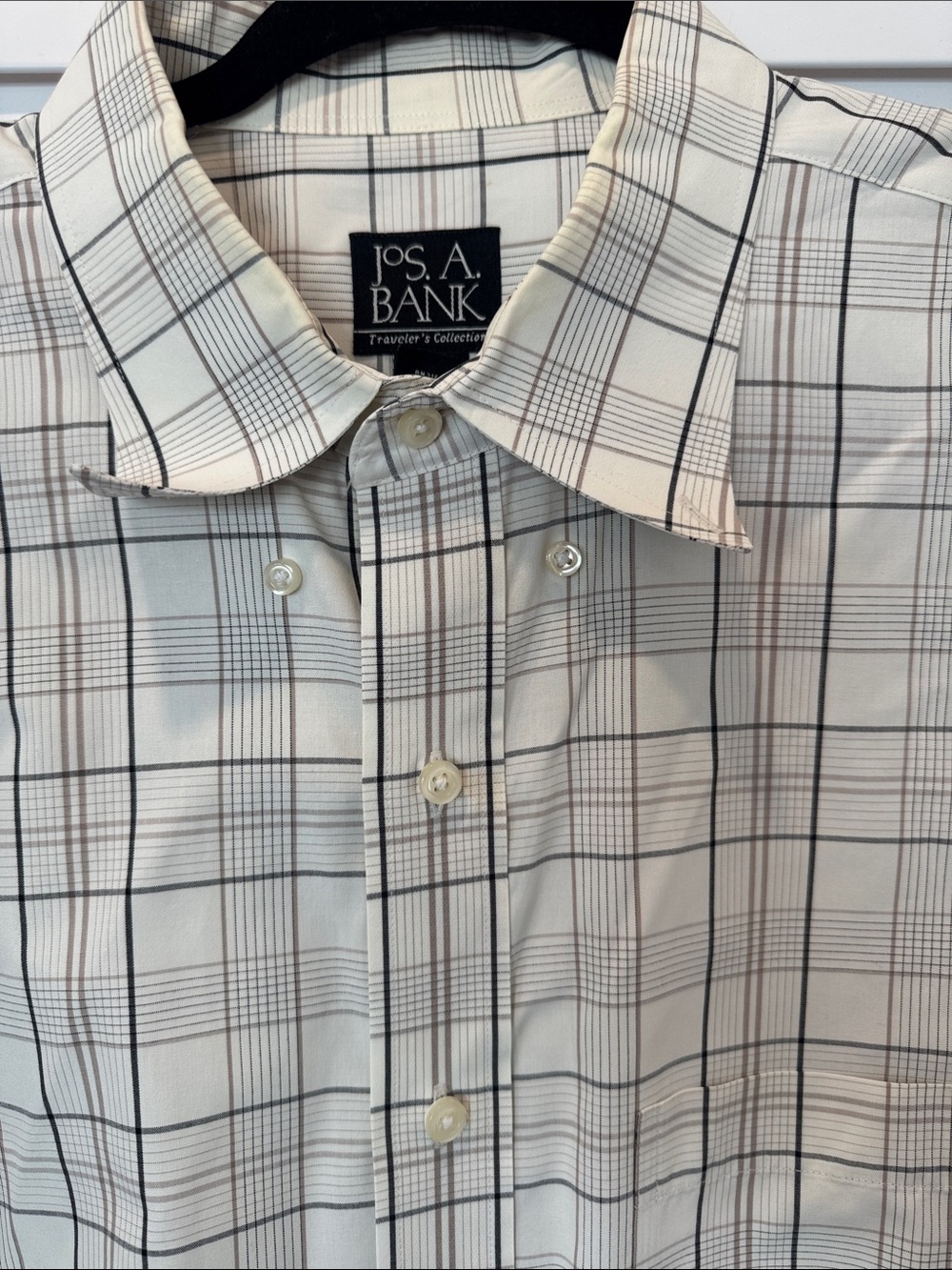 Jos A. Bank Men’s XL Button Down Signature Collection Long Sleeve Plaid Shirt